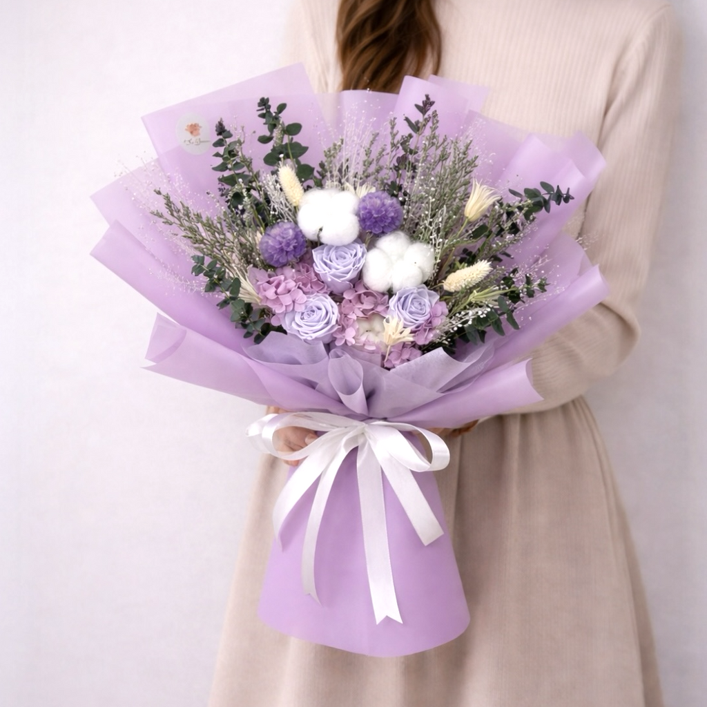 Viona Preserved Bouquet*